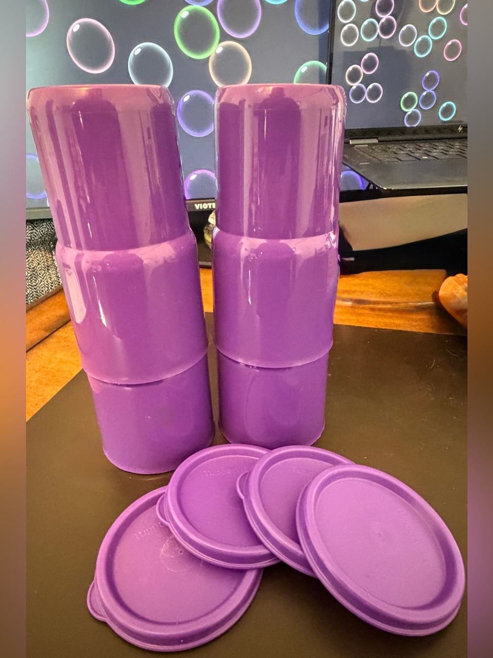 Tupperware Set of 4 Grape Fizz Purple Stacking 12oz/ 350ml Tumblers w/lids - Picture 9 of 10